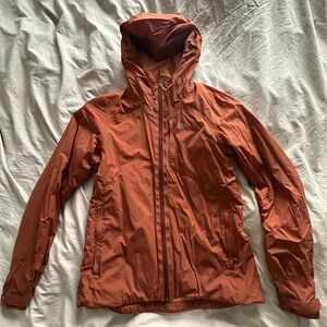 REI burnt orange insulated jacket - women’s medium #outdoor #hiking